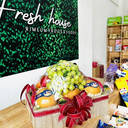 HỘP QUÀ TRÁI CÂY NHẬP KHẨU HỖN HỢP 1