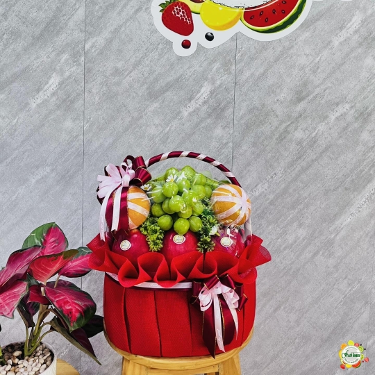 GIỎ TRÁI CÂY NHẬP KHẨU 130