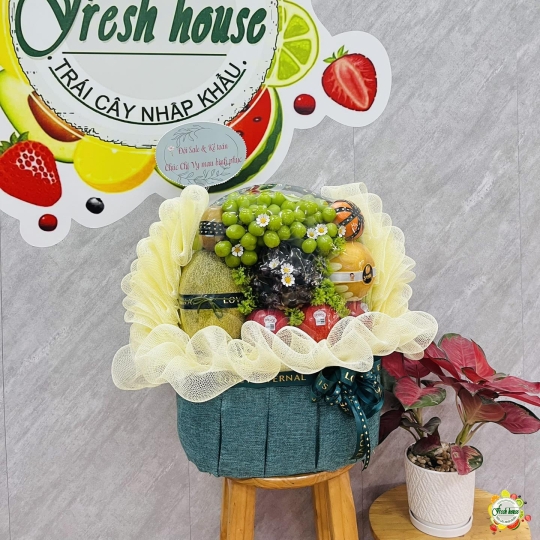 GIỎ QUÀ TRÁI CÂY NHẬP KHẨU 150
